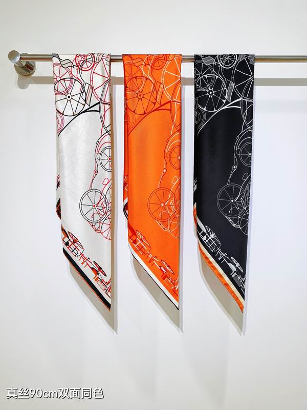 Hermes silk scarf 90X90cm E050911